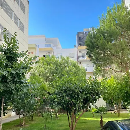 Ina Apartman
